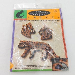 Leopard Long Stitch Beading Crafty Craft Kit Earrings Pin Brooch New Old Stock